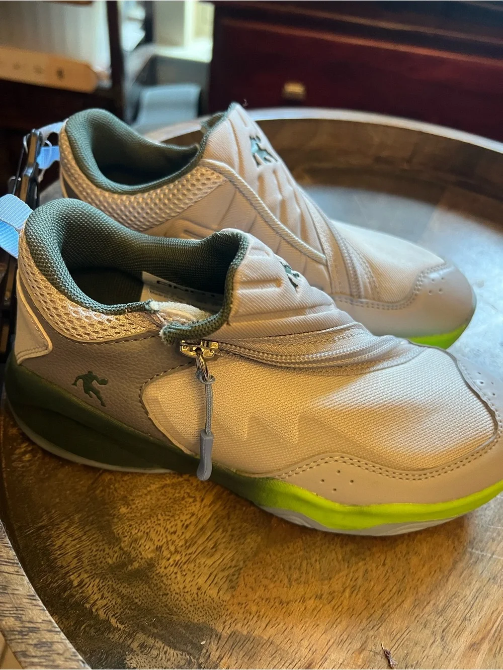 And1 Kids Light Gray Sneakers with Lime Accents